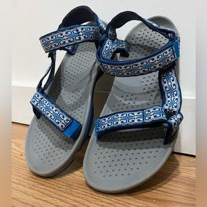 Teva Sport Sandals 🩴 Blue Greek Pattern